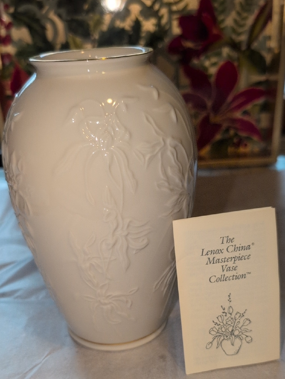 Lenox White Porcelain Embossed Floral Vase with Gold Trim Masterpiece Collection